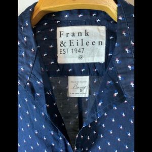 Frank & Eileen (Barry) button shirt.